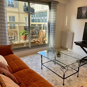 nice-la-belle-city-centre-1-bed-2-terrace-quiet.fr-provencehotel.com/