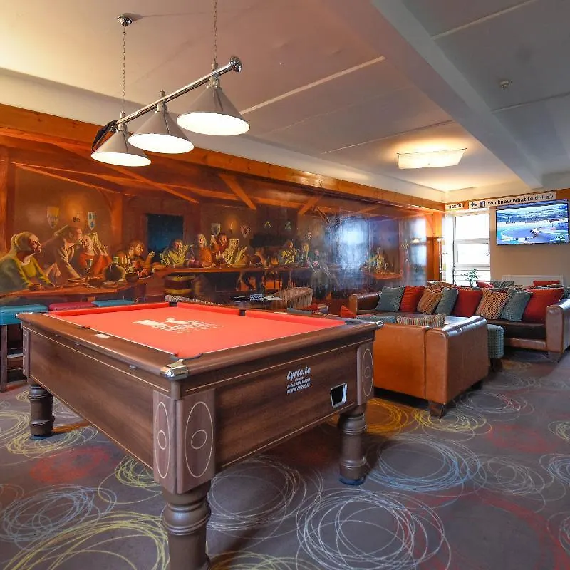 Kinlay Hostel Eyre Square Голуэй