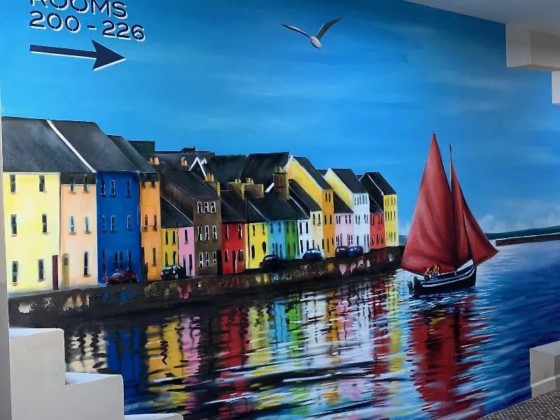Kinlay Hostel Eyre Square Голуэй 0*,  Ирландия
