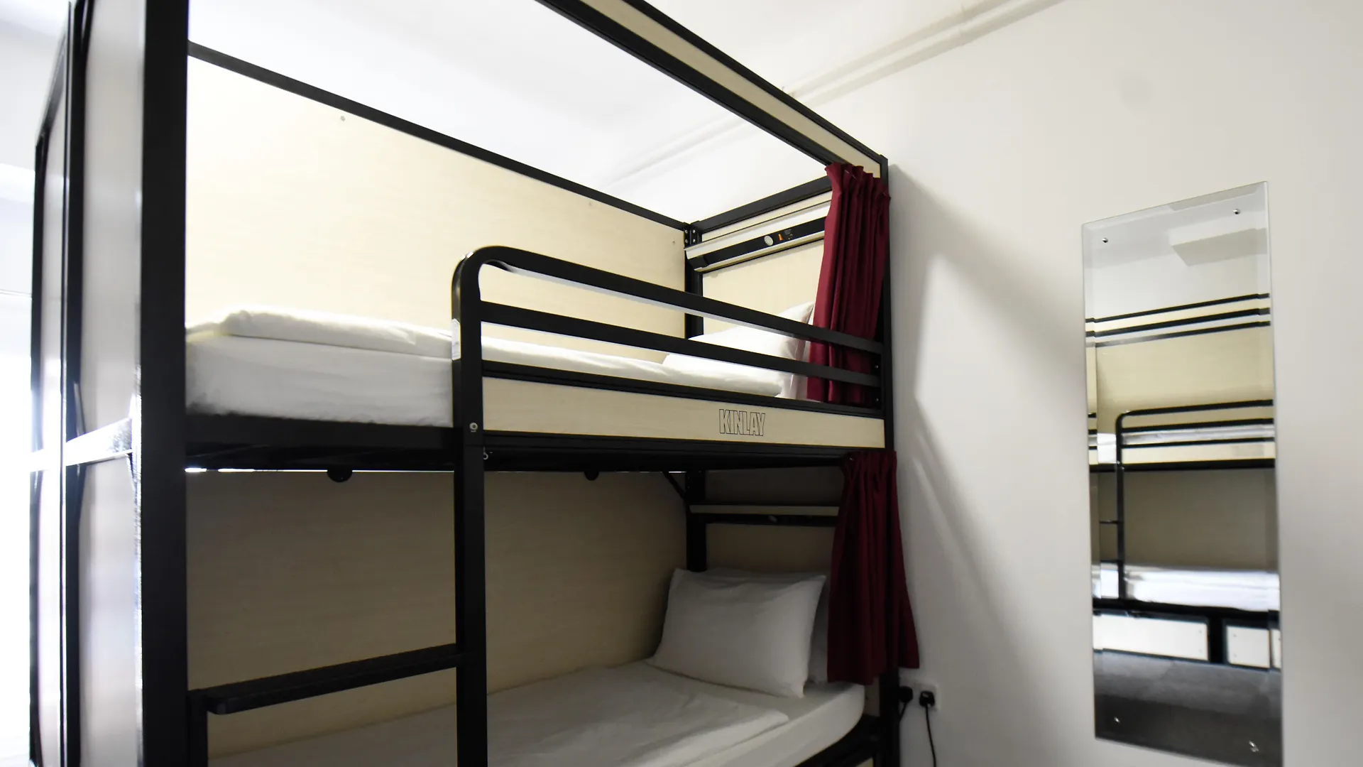 Kinlay Hostel Eyre Square Galway