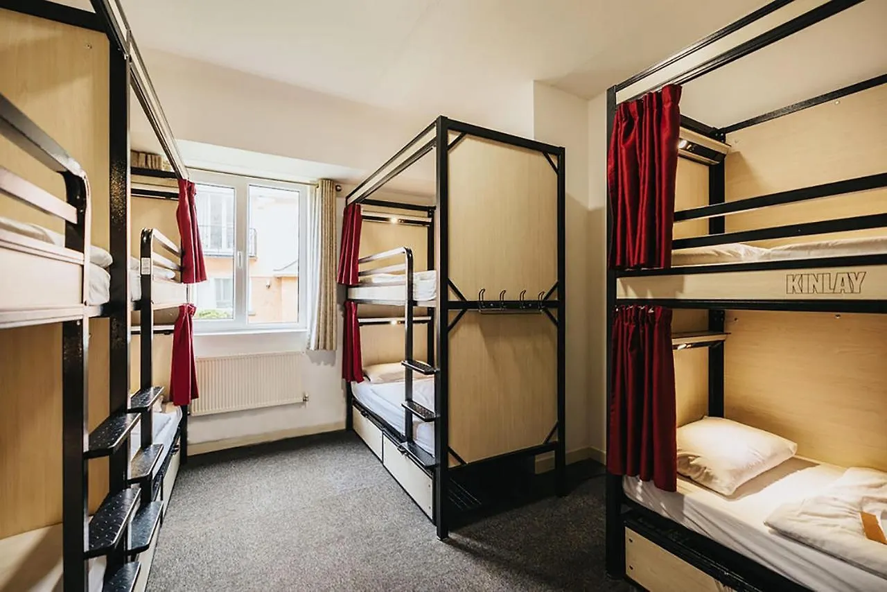 Kinlay Hostel Eyre Square Galway 0*,  Ireland