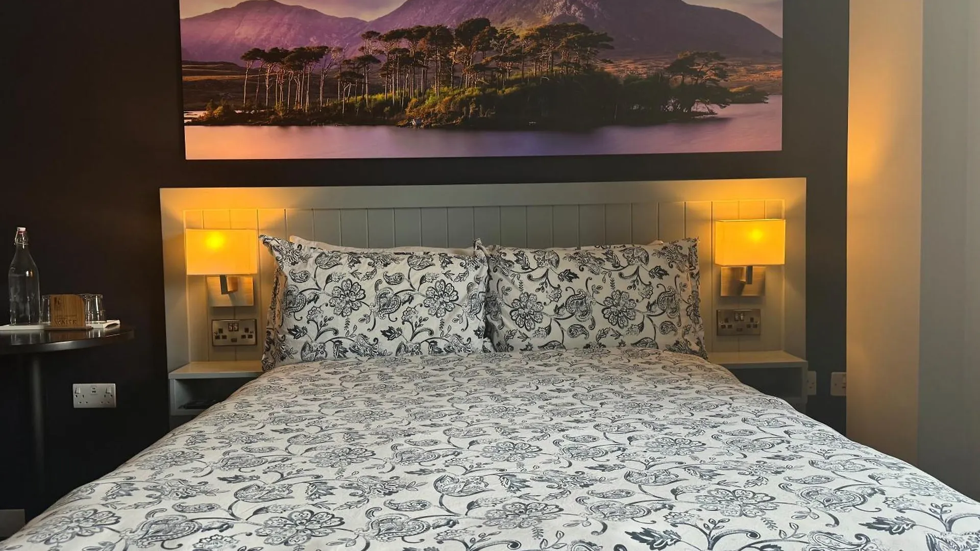 Kinlay Hostel Eyre Square Galway